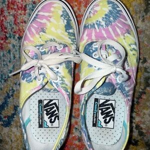Vans Classic  Tie-Dye Canvas Shoes